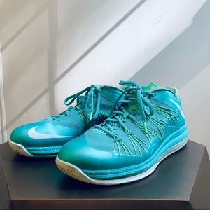 Men’s Nike Airmax LeBron X Low, Men’s Size 11